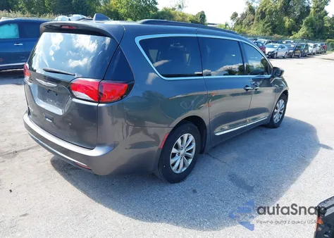 2017 Chrysler Pacifica Touring-L from USA, damaged, VIN 2C4RC1BG6HR540713